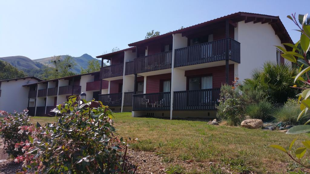 Готель Vvf Pays Basque Сент-Етьєн-де-Баїгґорі Екстер'єр фото