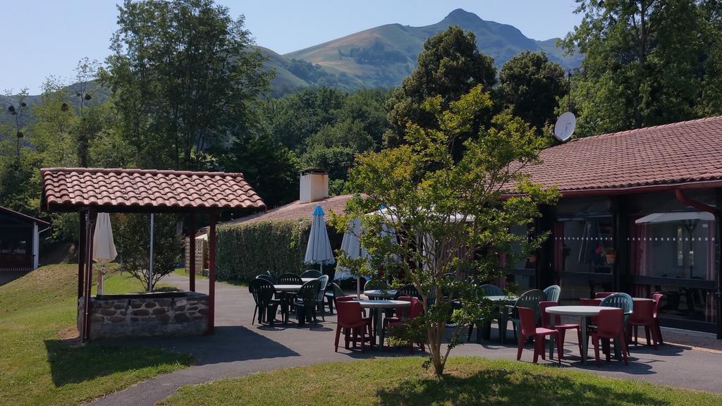 Готель Vvf Pays Basque Сент-Етьєн-де-Баїгґорі Екстер'єр фото